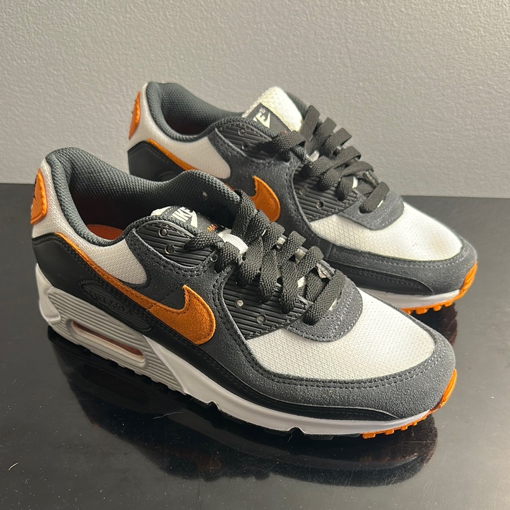 Nike Air Max 90 White Starfish Black M7/W8.5